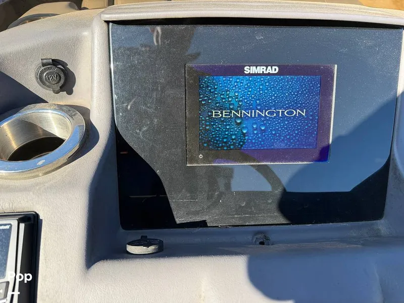 Slide: The Image of Bennington R23 2021 - 16154497