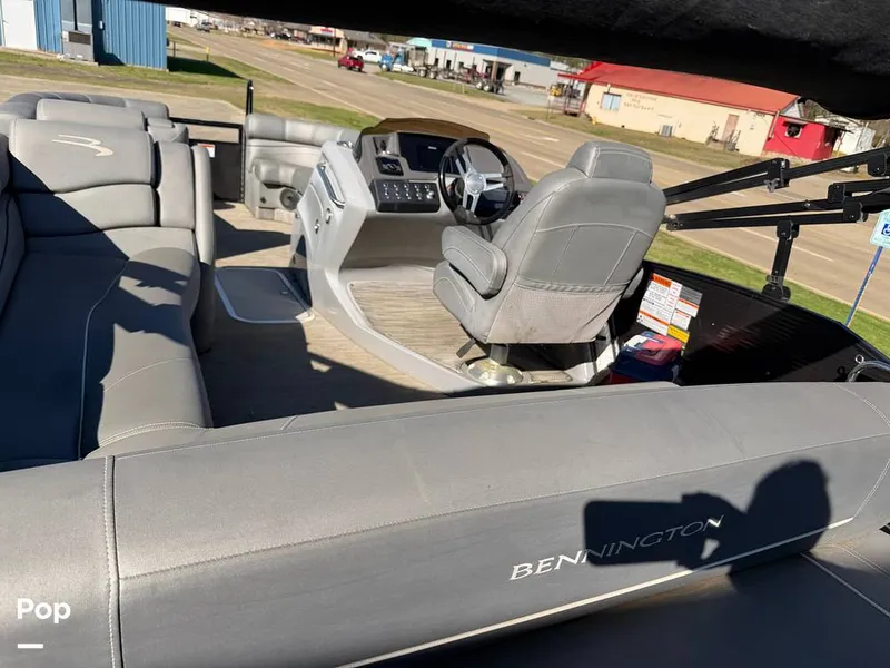 Slide: The Image of Bennington R23 2021 - 16154513