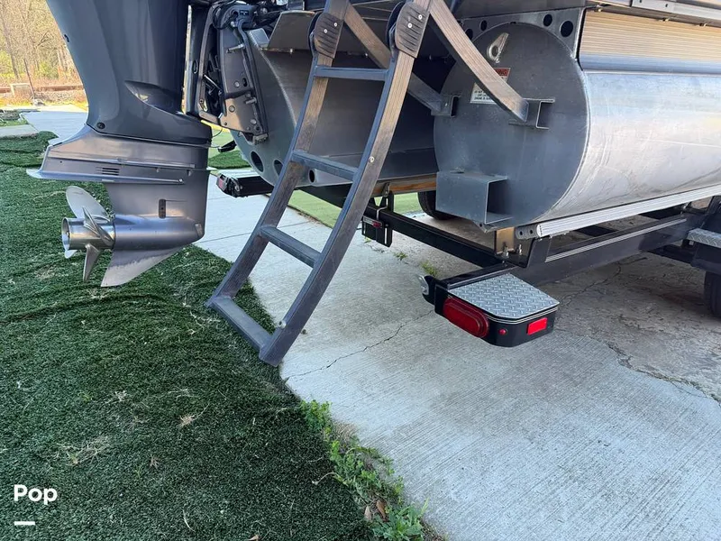 Slide: The Image of Bennington R23 2021 - 16154426