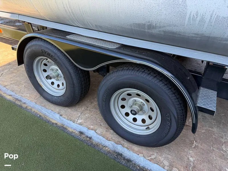 Slide: The Image of Bennington R23 2021 - 16154445