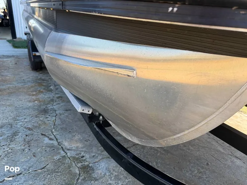 Slide: The Image of Bennington R23 2021 - 16154459