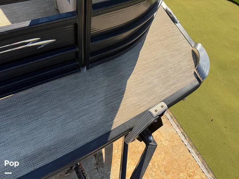 Slide: The Image of Bennington R23 2021 - 16154467