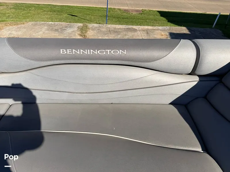 Slide: The Image of Bennington R23 2021 - 16154475