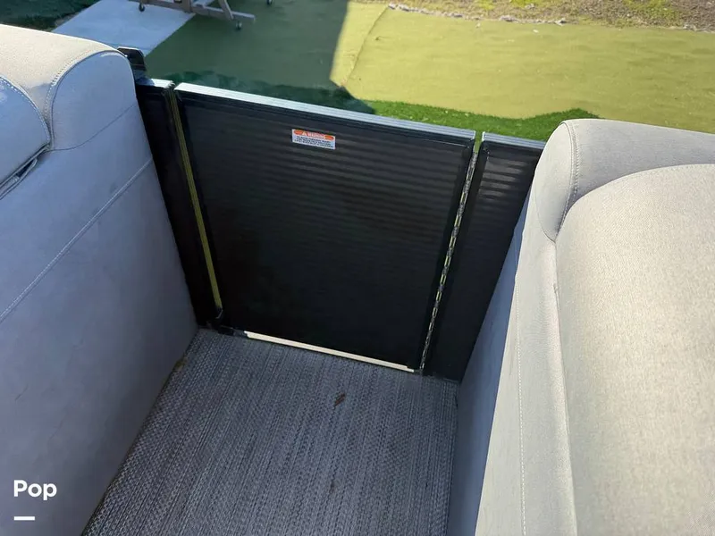 Slide: The Image of Bennington R23 2021 - 16154477