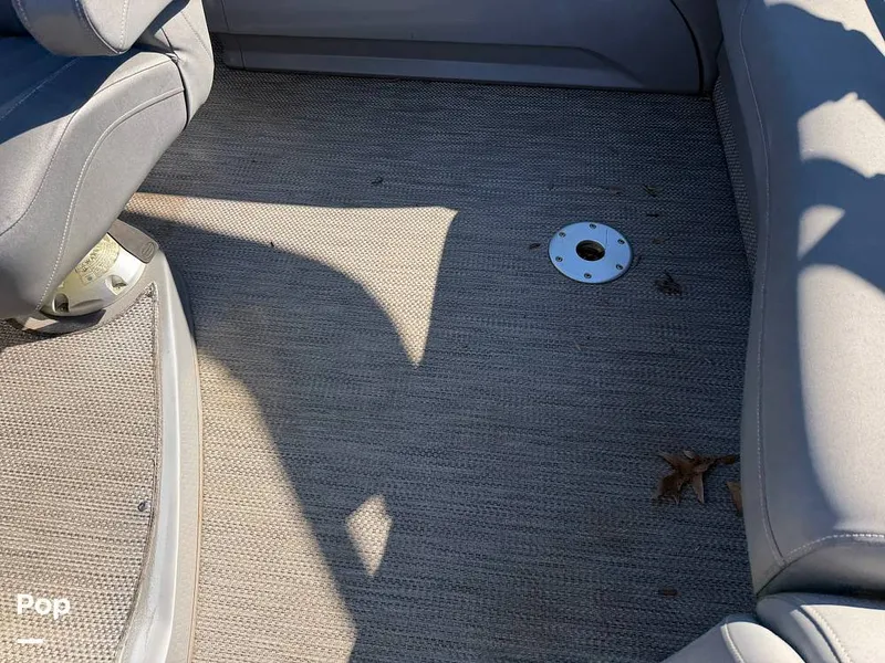 Slide: The Image of Bennington R23 2021 - 16154479