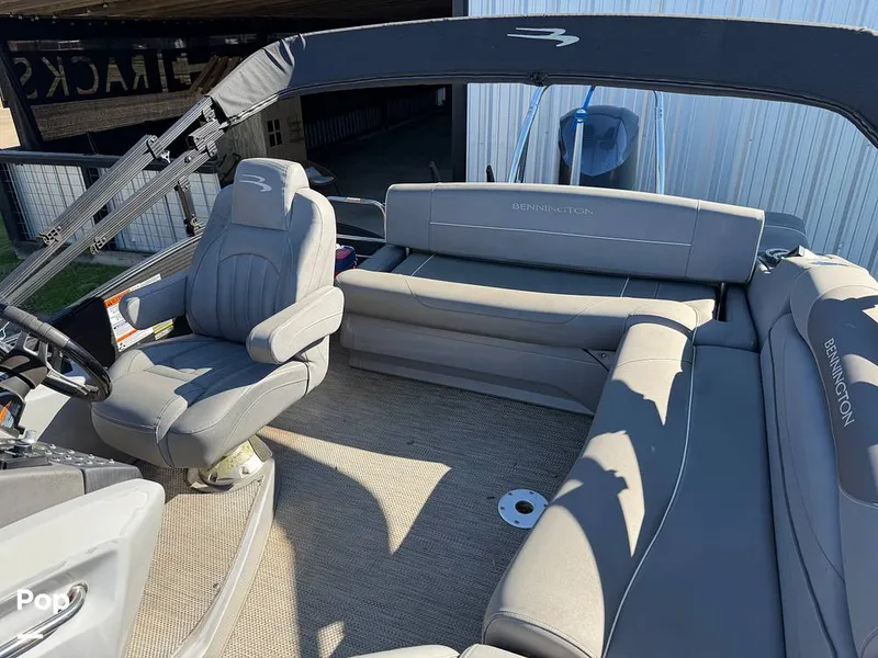 Slide: The Image of Bennington R23 2021 - 16154478