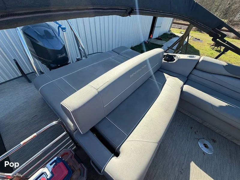 Slide: The Image of Bennington R23 2021 - 16154500