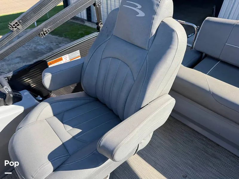 Slide: The Image of Bennington R23 2021 - 16154480