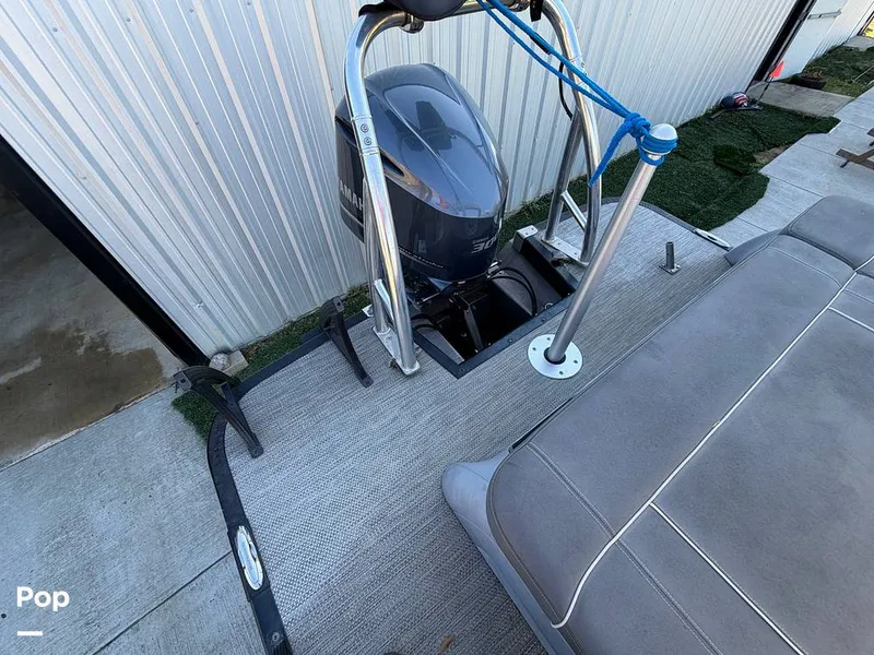 Slide: The Image of Bennington R23 2021 - 16154502