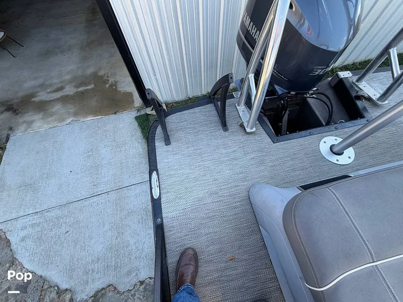 Slide: The Image of Bennington R23 2021 - 16154503