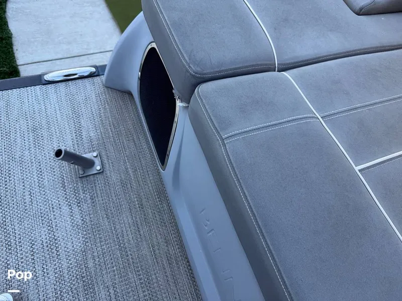 Slide: The Image of Bennington R23 2021 - 16154506