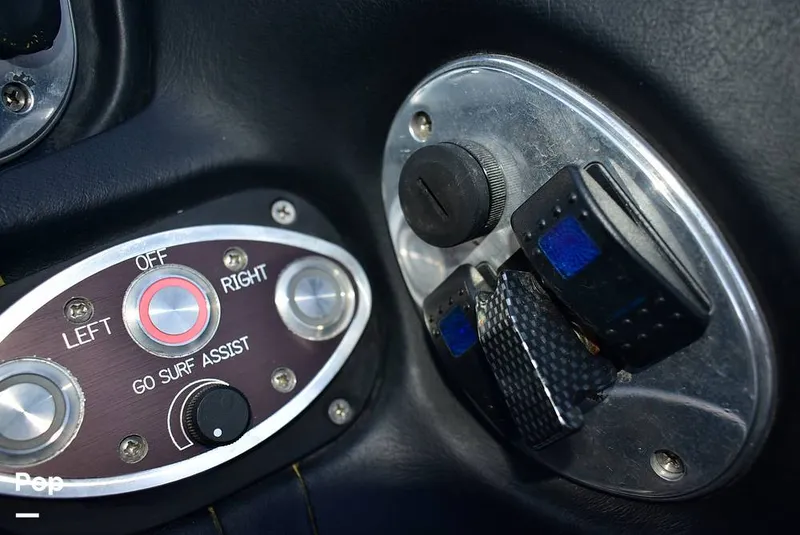 Slide: The Image of Flightcraft ZR6 Pro Surf Edition 2022 - 16137192