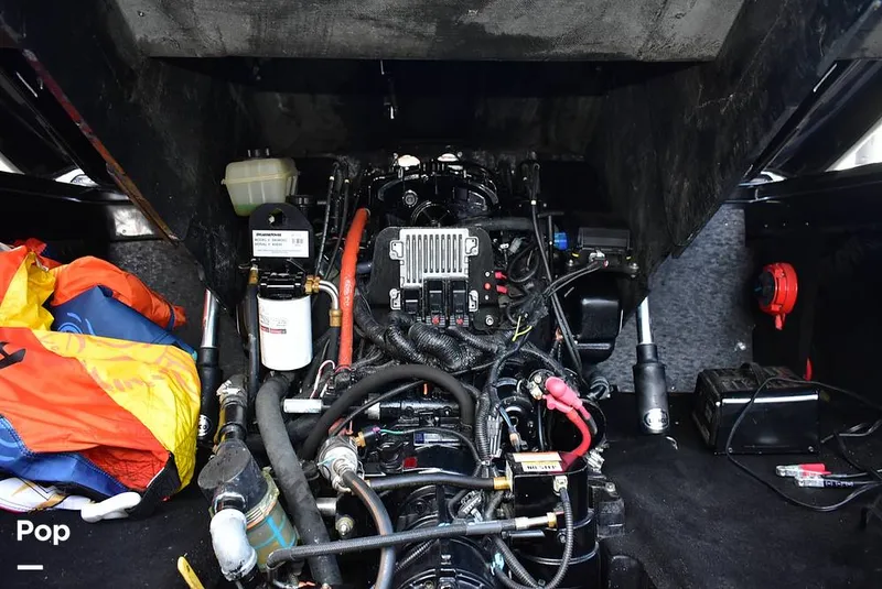 Slide: The Image of Flightcraft ZR6 Pro Surf Edition 2022 - 16137206