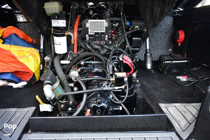 Slide: The Image of Flightcraft ZR6 Pro Surf Edition 2022 - 16137207