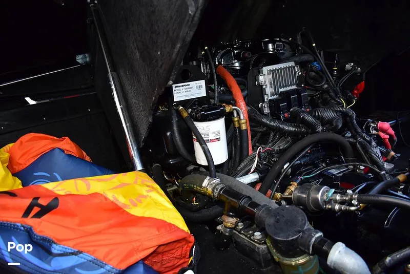 Slide: The Image of Flightcraft ZR6 Pro Surf Edition 2022 - 16137208