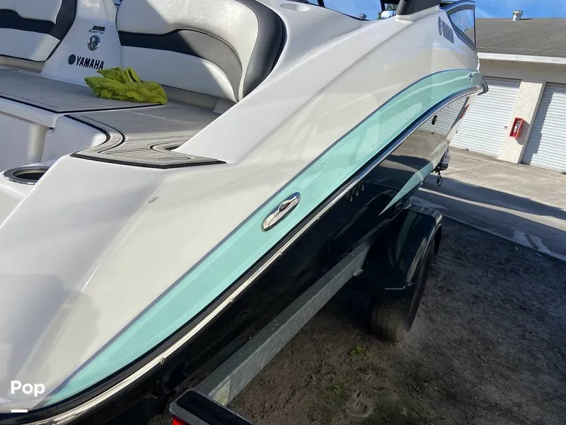 Slide: The Image of Yamaha AR195 2023 - 16116210