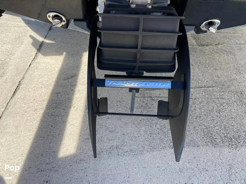 Slide: The Image of Thruster - 16116220