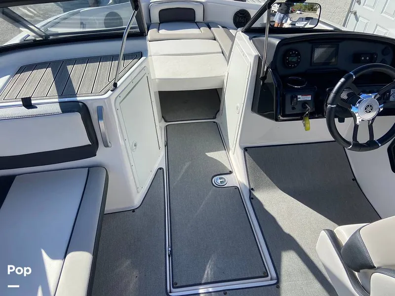 Slide: The Image of Yamaha AR195 2023 - 16116439