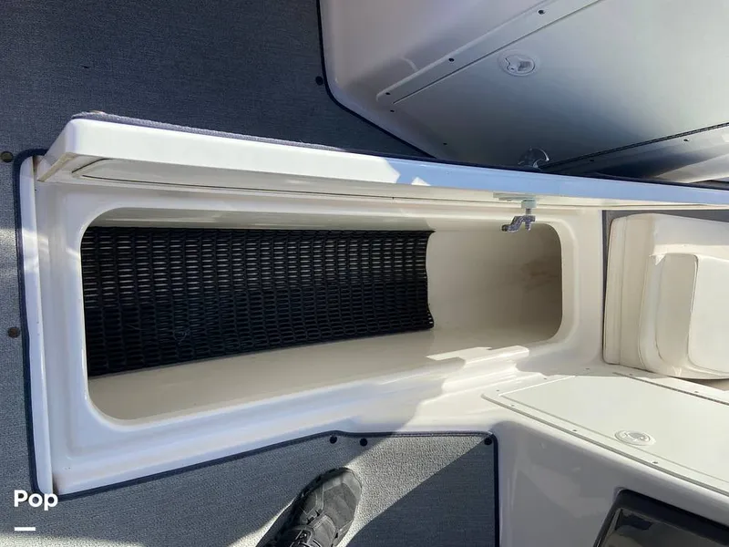 Slide: The Image of Wakeboard Storage - 16116303