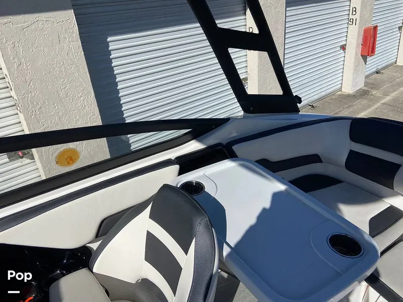 Slide: The Image of Yamaha AR195 2023 - 16116436