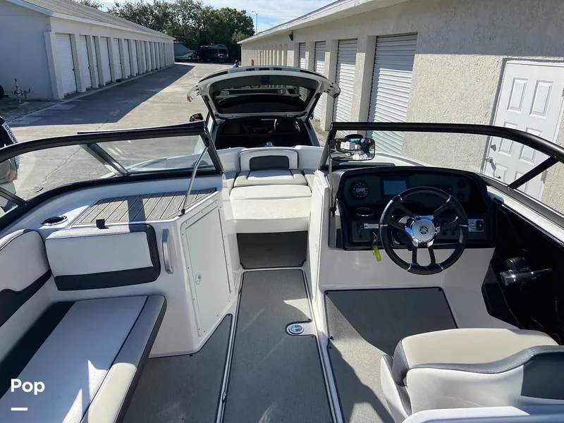 Slide: The Image of Yamaha AR195 2023 - 16116442