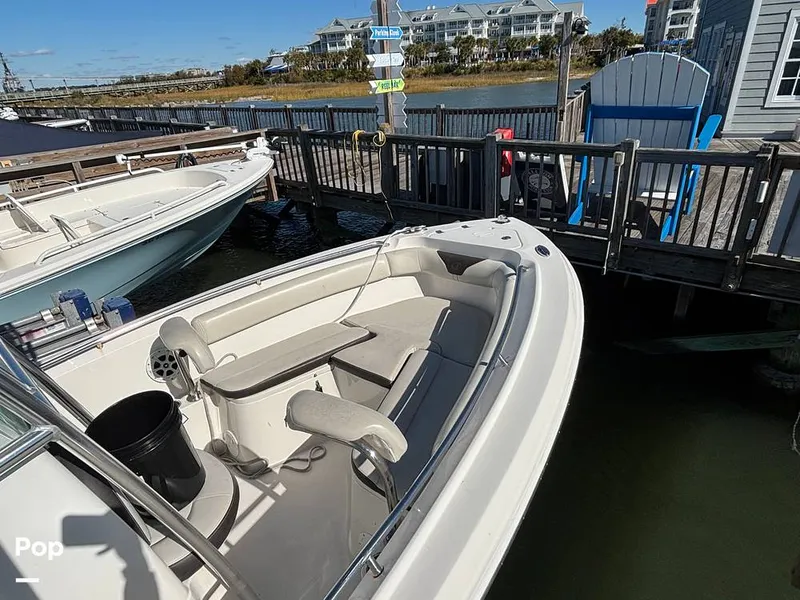 Slide: The Image of Sailfish 220 CC 2023 - 16062660