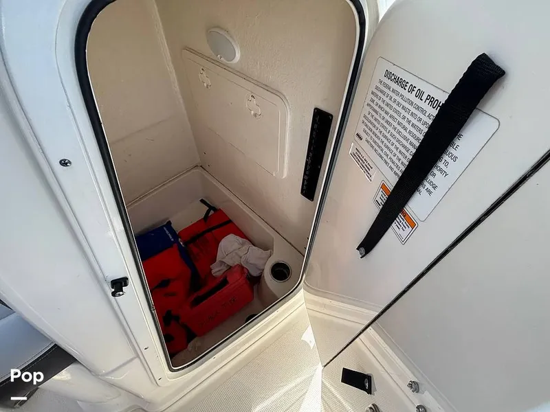 Slide: The Image of Sailfish 220 CC 2023 - 16062620