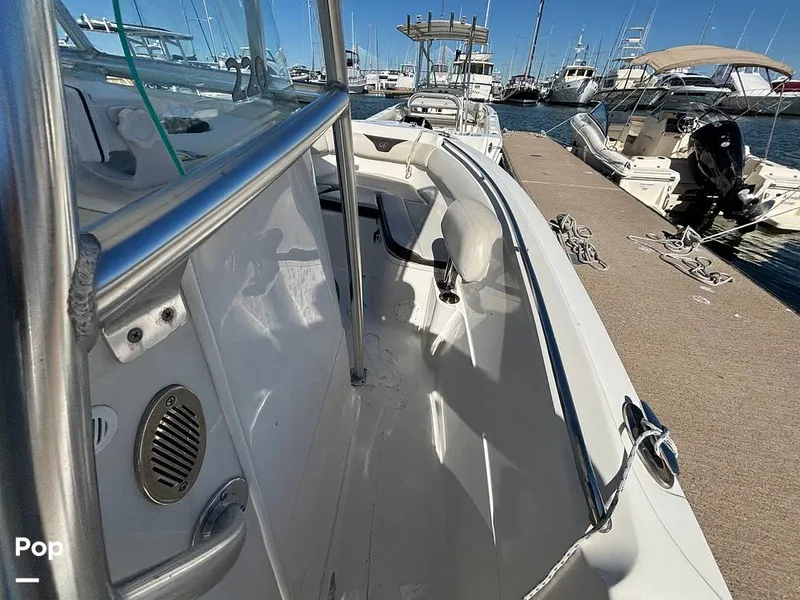 Slide: The Image of Sailfish 220 CC 2023 - 16062626