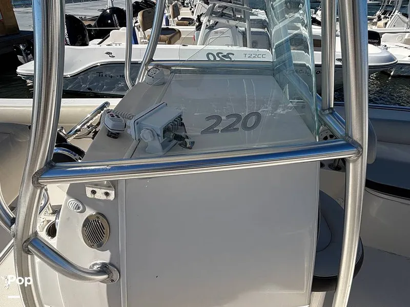 Slide: The Image of Sailfish 220 CC 2023 - 16062645