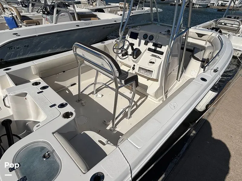 Slide: The Image of Sailfish 220 CC 2023 - 16062647