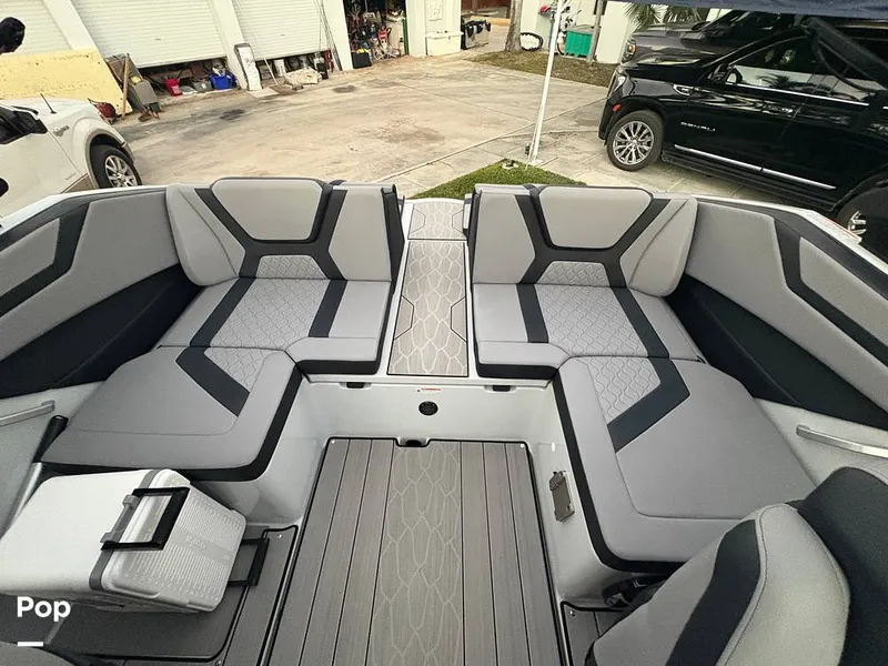 Slide: The Image of Yamaha 222XD Wake 2024 - 16180832