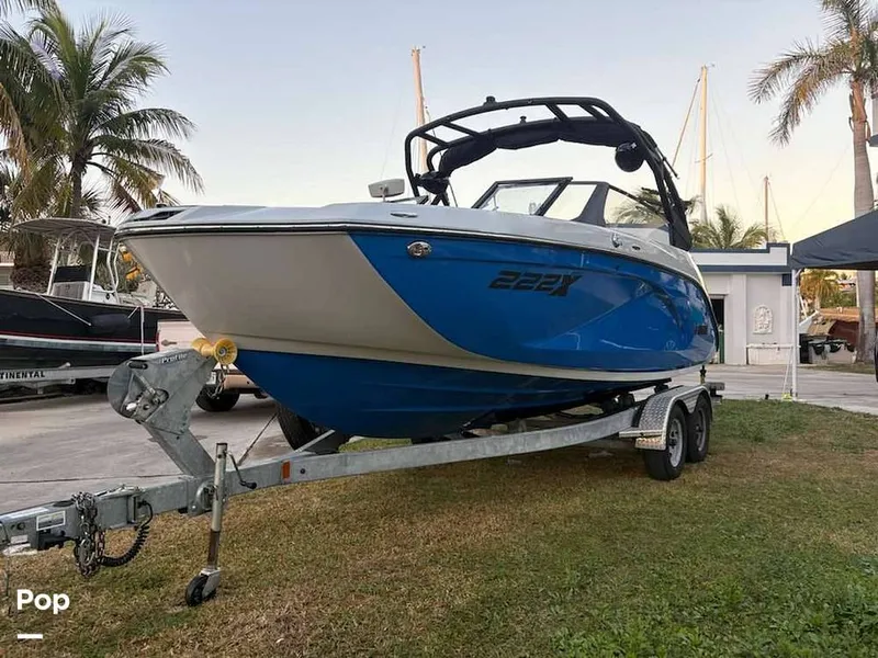 Slide: The Image of Yamaha 222XD Wake 2024 - 16161740