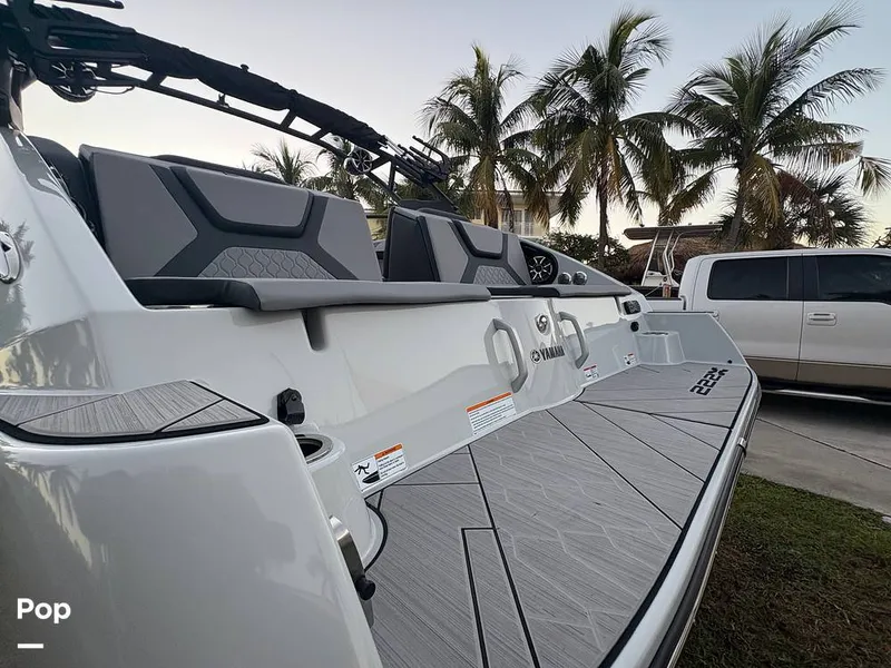 Slide: The Image of Yamaha 222XD Wake 2024 - 16180780