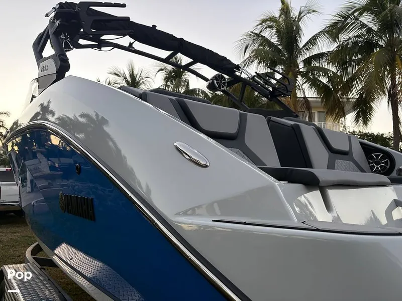 Slide: The Image of Yamaha 222XD Wake 2024 - 16180781