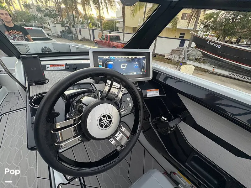 Slide: The Image of Yamaha 222XD Wake 2024 - 16180794