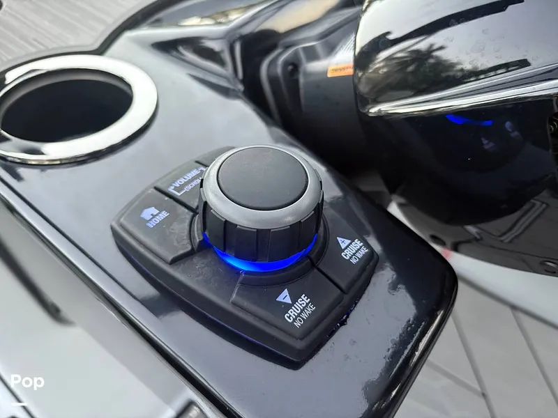 Slide: The Image of Yamaha 222XD Wake 2024 - 16180797