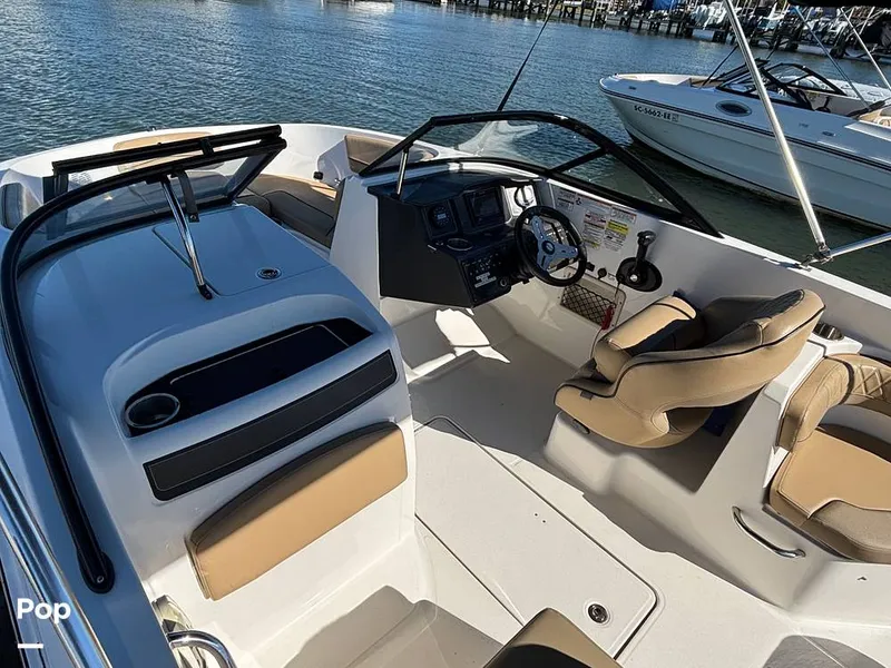 Slide: The Image of Bayliner VR6 OB 2023 - 16062697