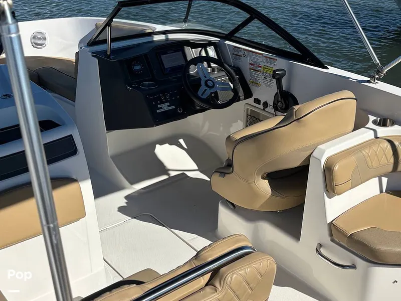 Slide: The Image of Bayliner VR6 OB 2023 - 16062689