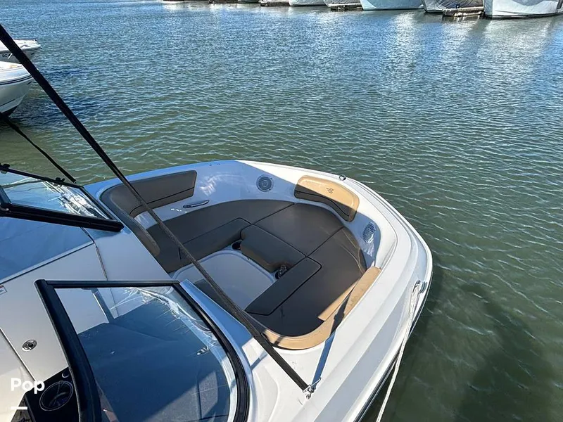 Slide: The Image of Bayliner VR6 OB 2024 - 16062791