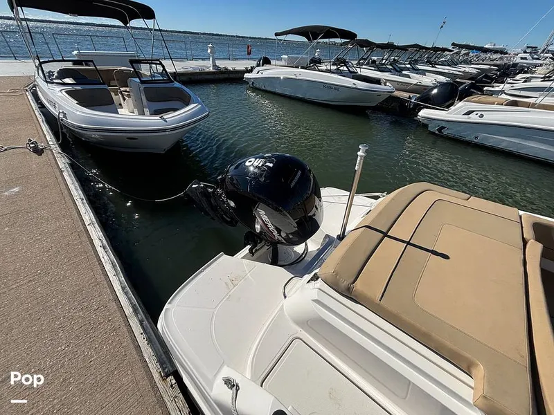 Slide: The Image of Bayliner VR6 OB 2024 - 16062797