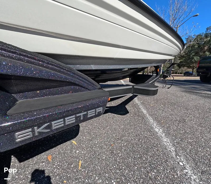 Slide: The Image of Skeeter FXR20LE 2021 - 16216083