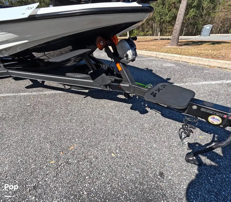 Slide: The Image of Skeeter FXR20LE 2021 - 16216084