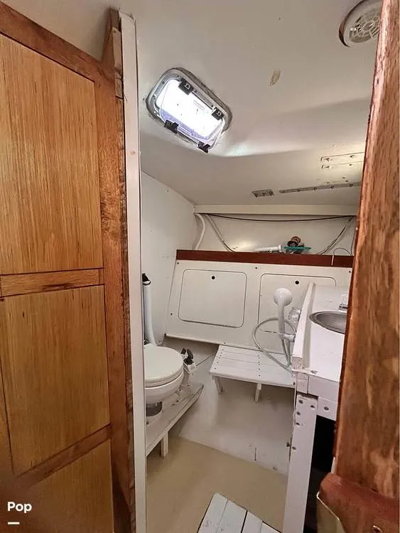 Slide: The Image of Peterson 42 1983 - 16045951