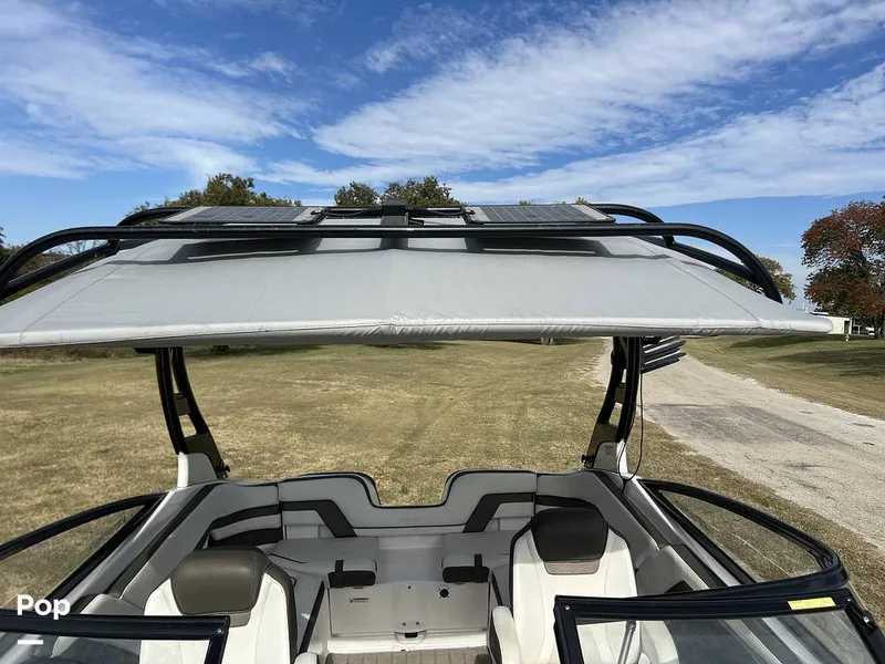 Slide: The Image of Yamaha 242 SE 2016 - 16066895