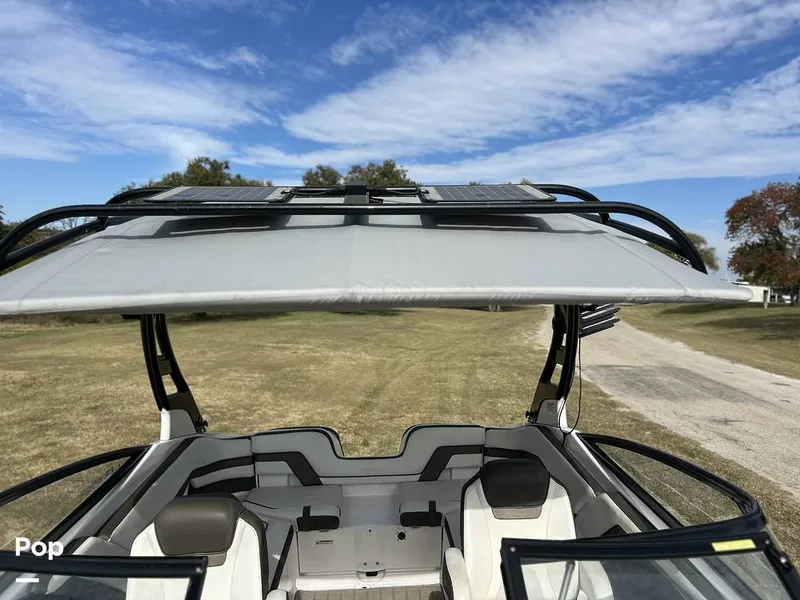 Slide: The Image of Yamaha 242 SE 2016 - 16066737