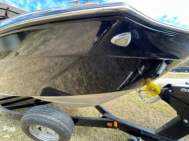 Slide: The Image of Yamaha 242 SE 2016 - 16066789