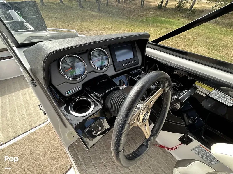 Slide: The Image of Yamaha 242 SE 2016 - 16066831