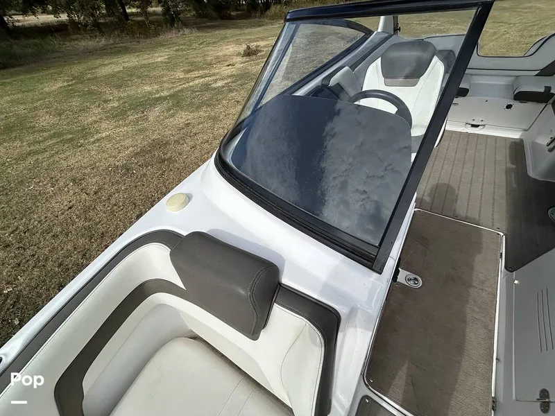 Slide: The Image of Yamaha 242 SE 2016 - 16066859