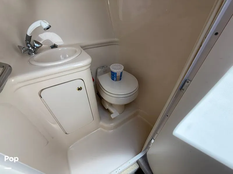 Slide: The Image of Sea Ray 260 Sundancer 2004 - 16478887