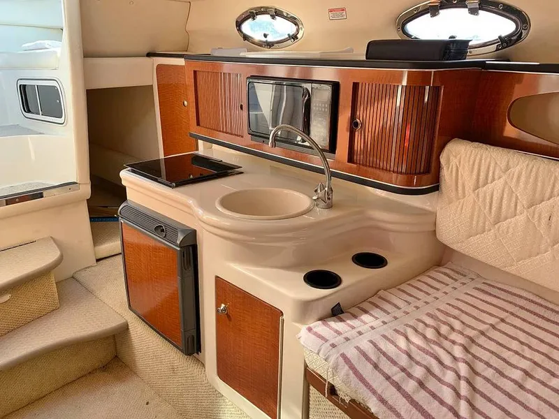 Slide: The Image of Sea Ray 260 Sundancer 2004 - 16067147